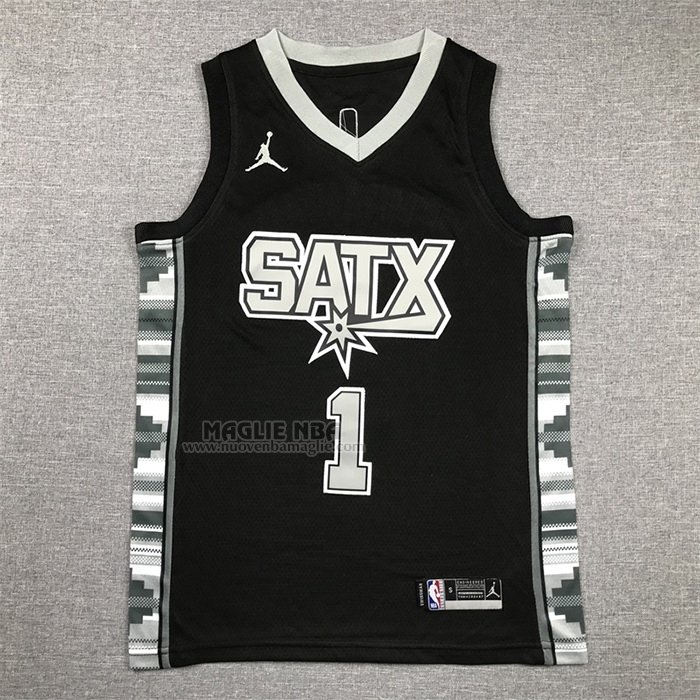 Maglia
 Victor Wembanyama NO 1 Bambino
 San Antonio Spurs Statement 2022-23 Nero
